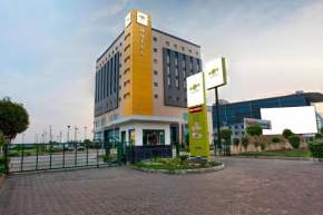 Hotel Caspia Pro Greater Noida